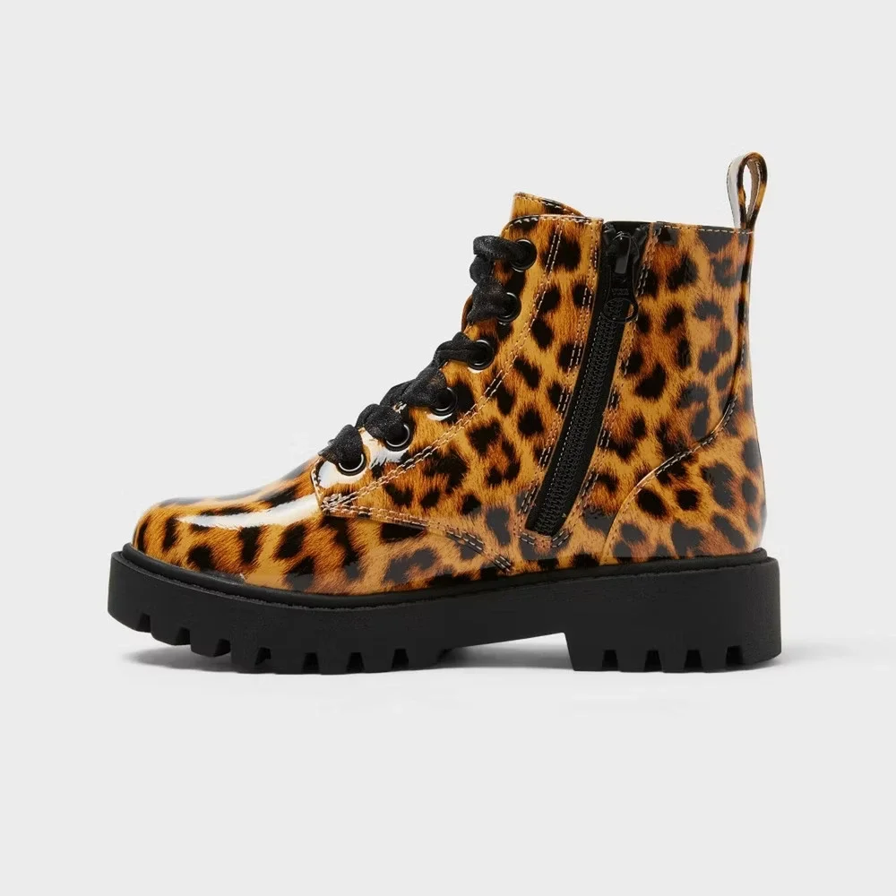 Art Class Kayden Big Kids Size 3 Leopard Print Lug Sole Combat Boots New